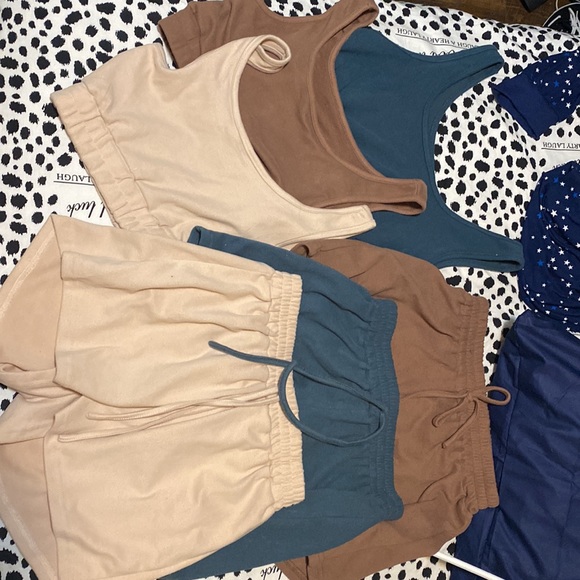 Lounge wear, Short sets - Picture 2 of 3